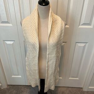 Lord and Taylor Cashmere Elegant Cream Knit Women's scarf
